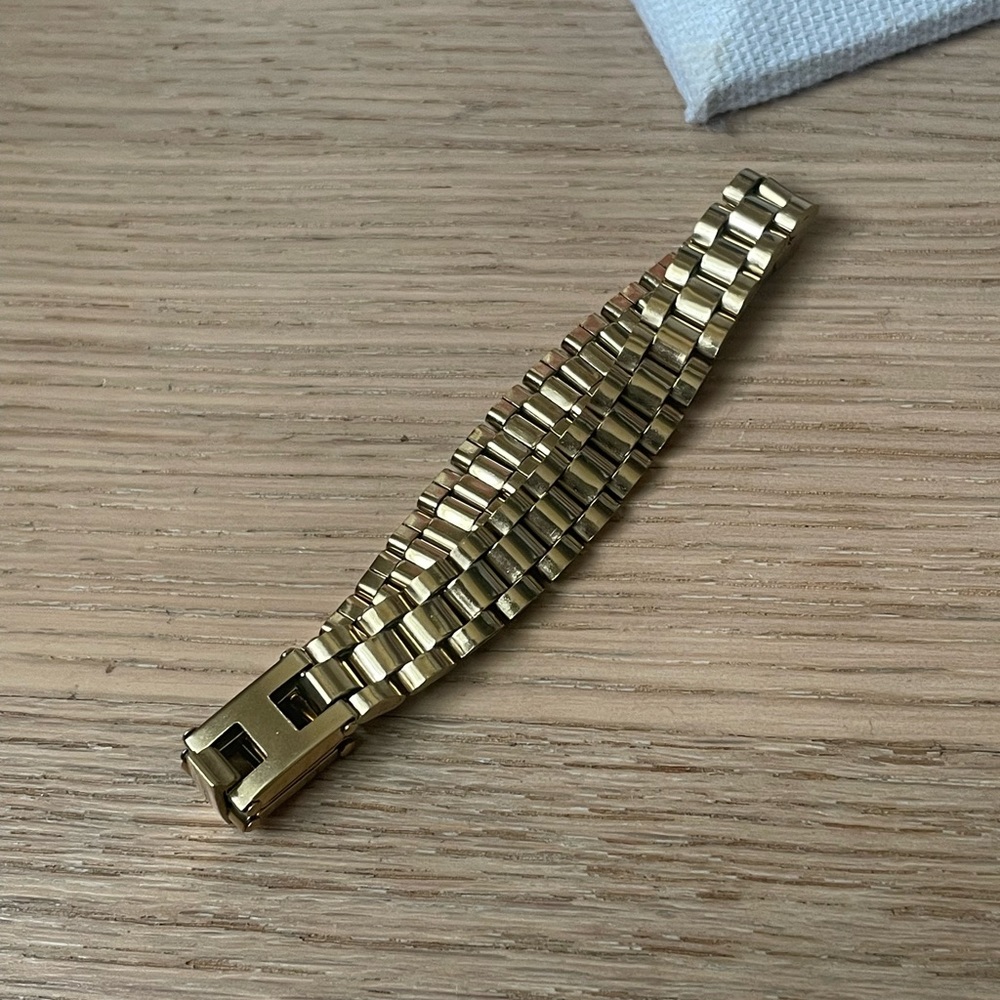 Link Bracelet - Picture 2 of 4